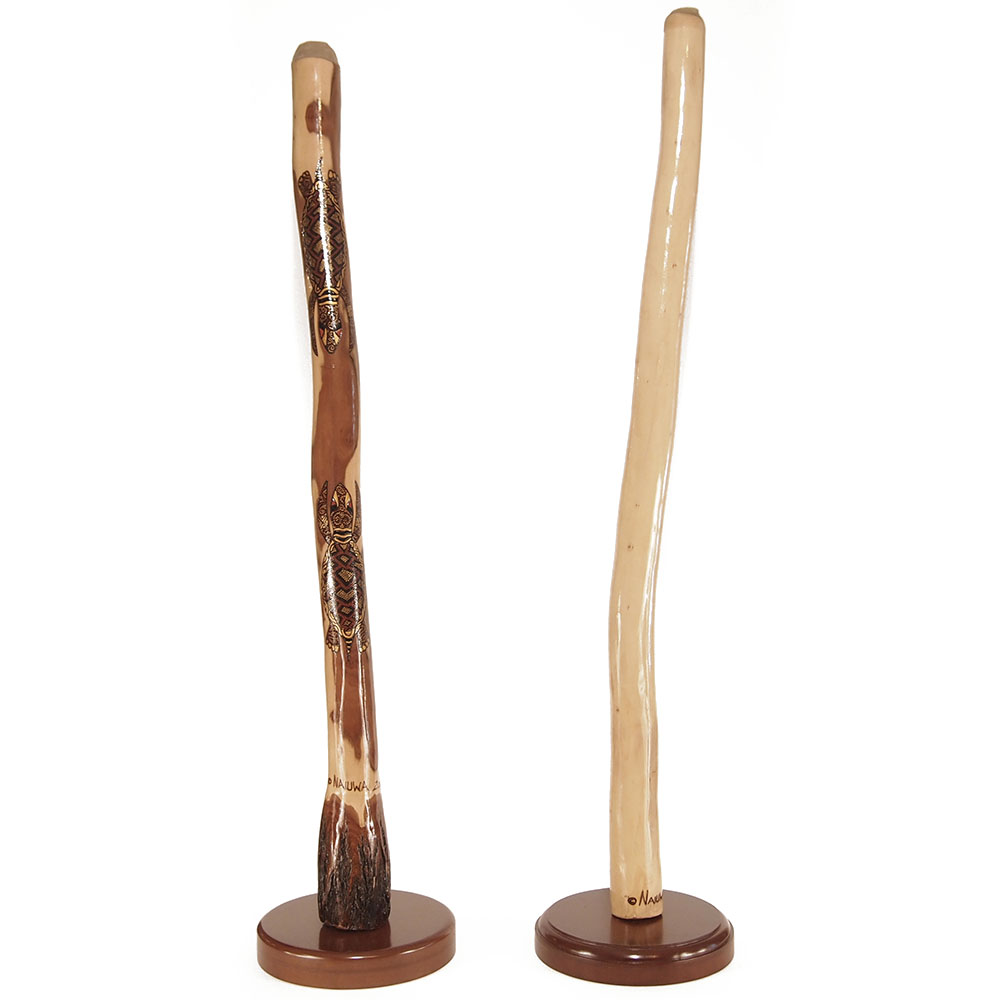 didgeridoo stand